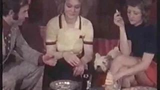 நிகோலாய் தமிழ் அத்தை xnxx மற்றொரு பெண்ணைப் பிடிக்கிறாள்.
