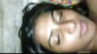 ஸ்லட் இரண்டு தமிழ் sxe வீடியோ நண்பர்களுடன் உடலுறவு கொள்கிறார்.